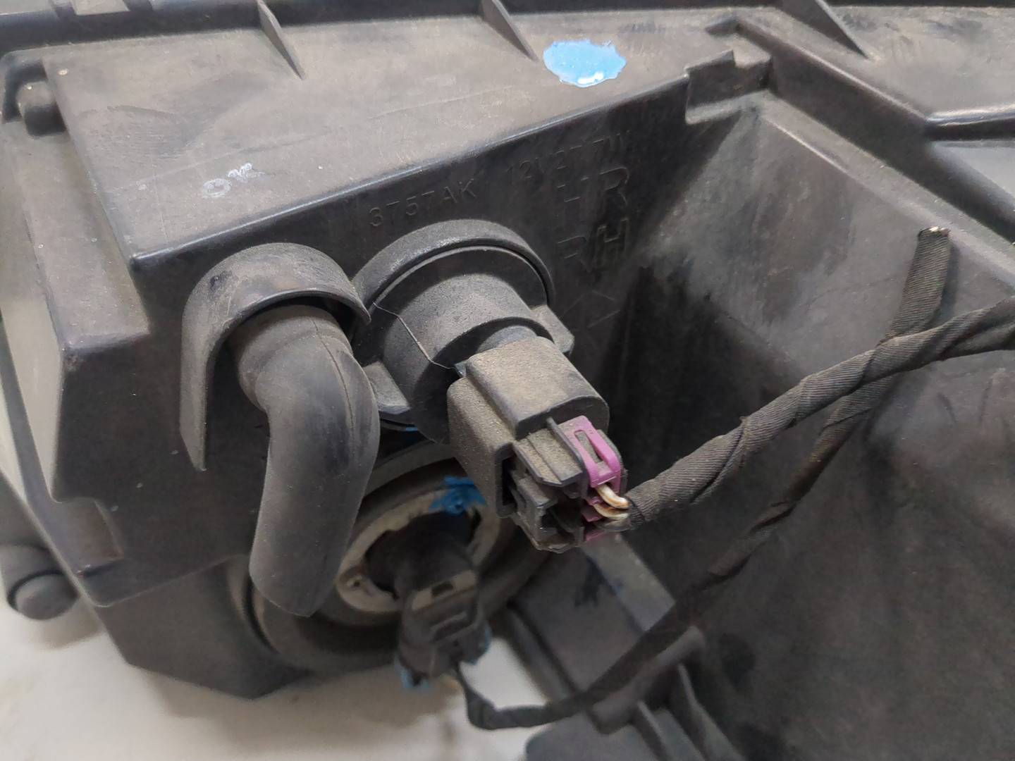 Фара правая