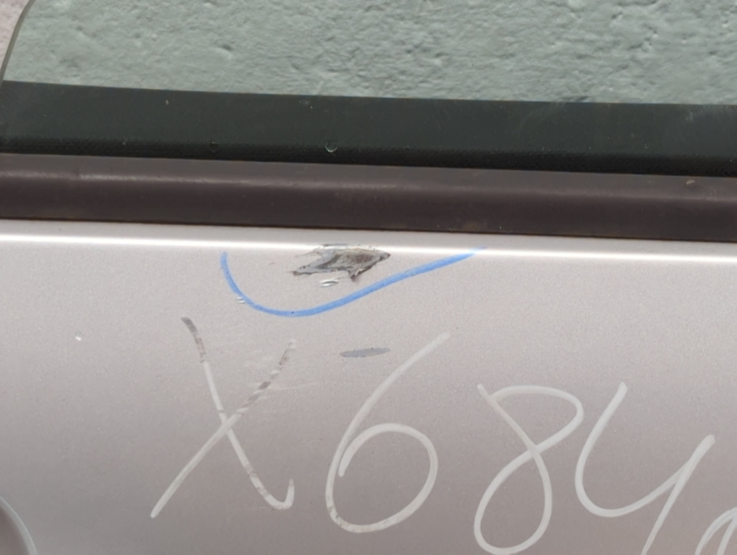 Дверь задняя правая