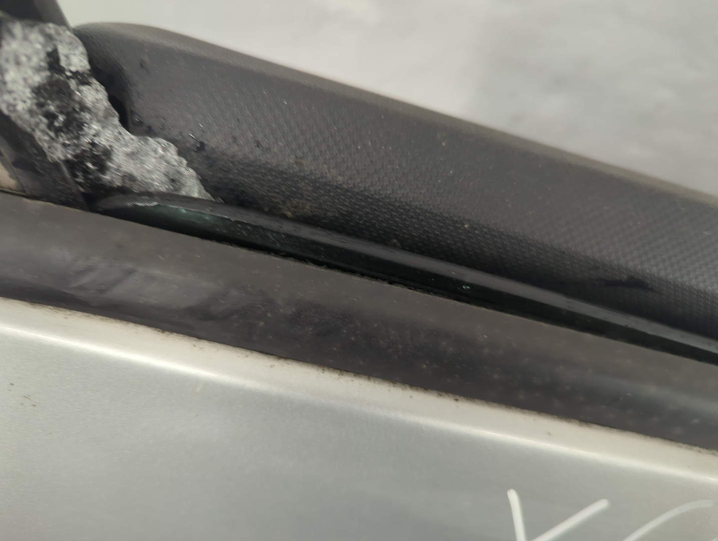 Дверь передняя правая