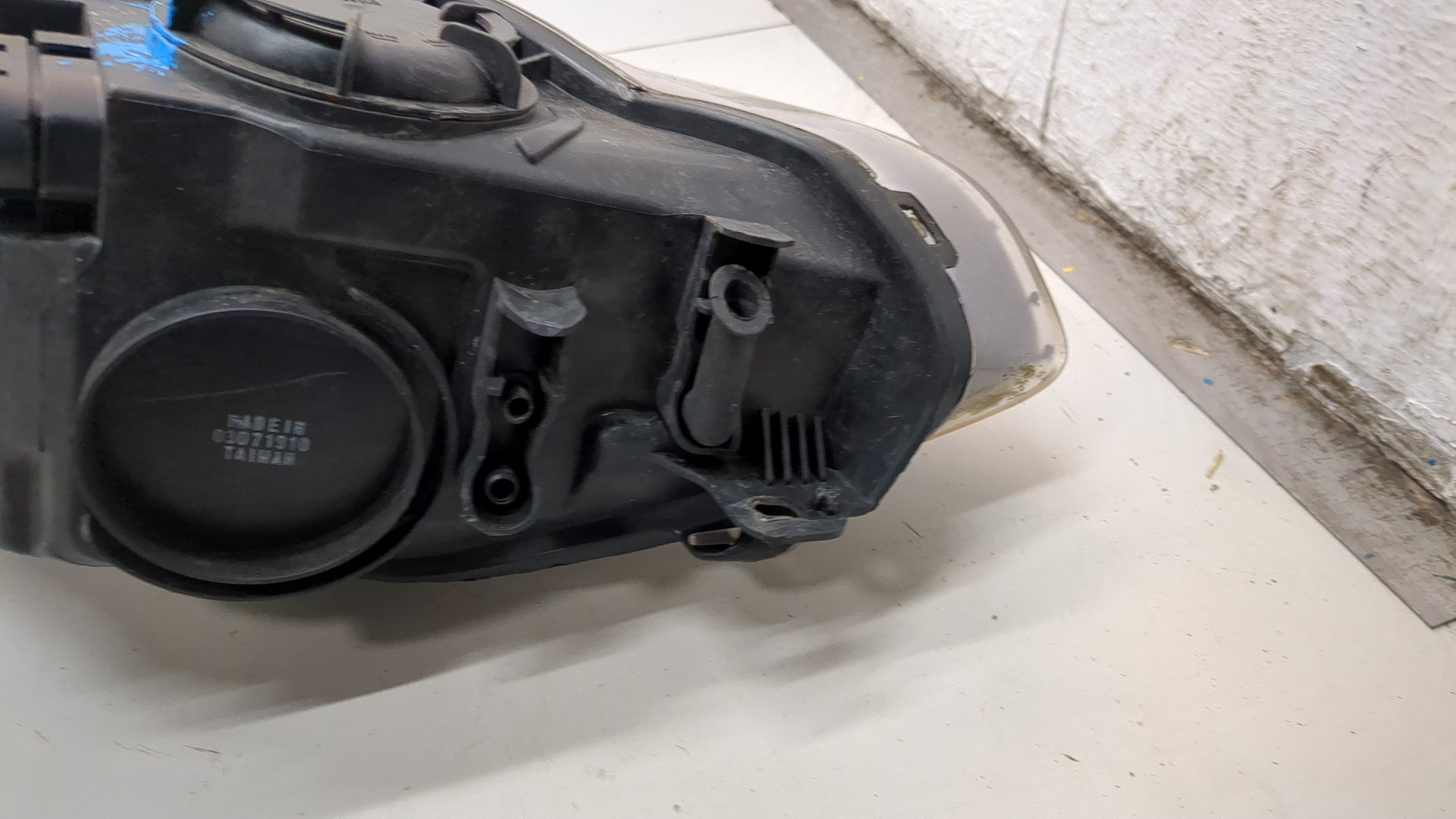 Фара правая