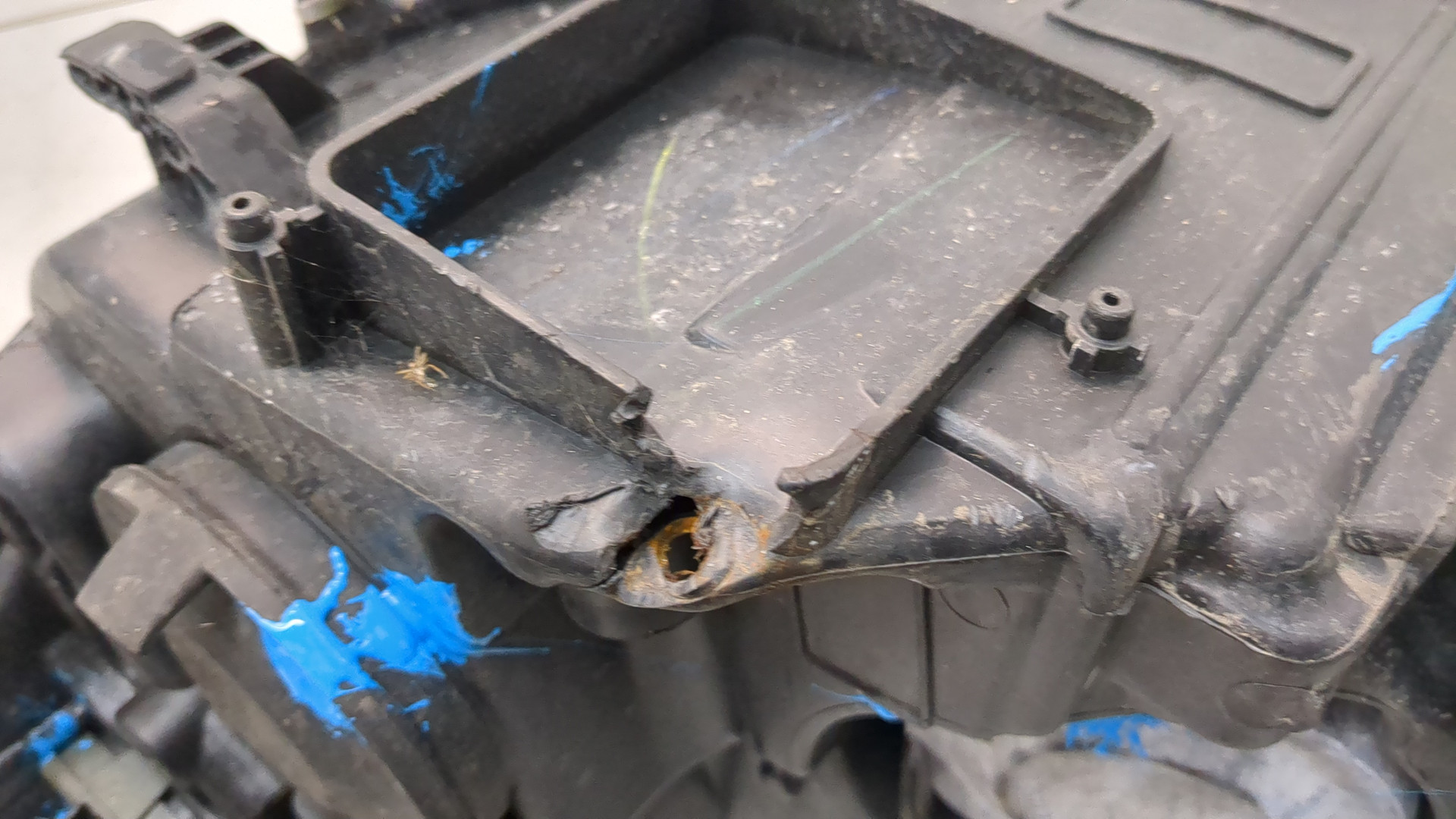 Фара правая