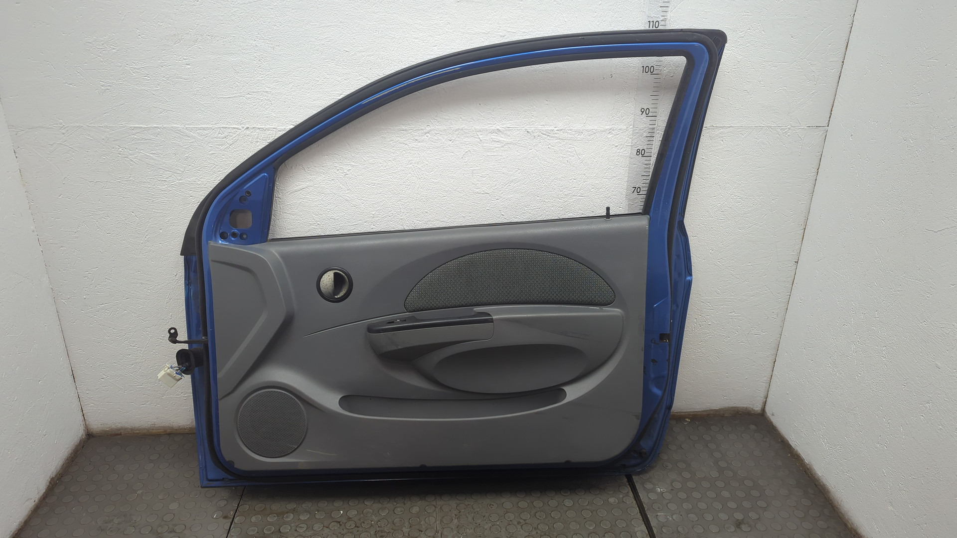 Дверь передняя правая