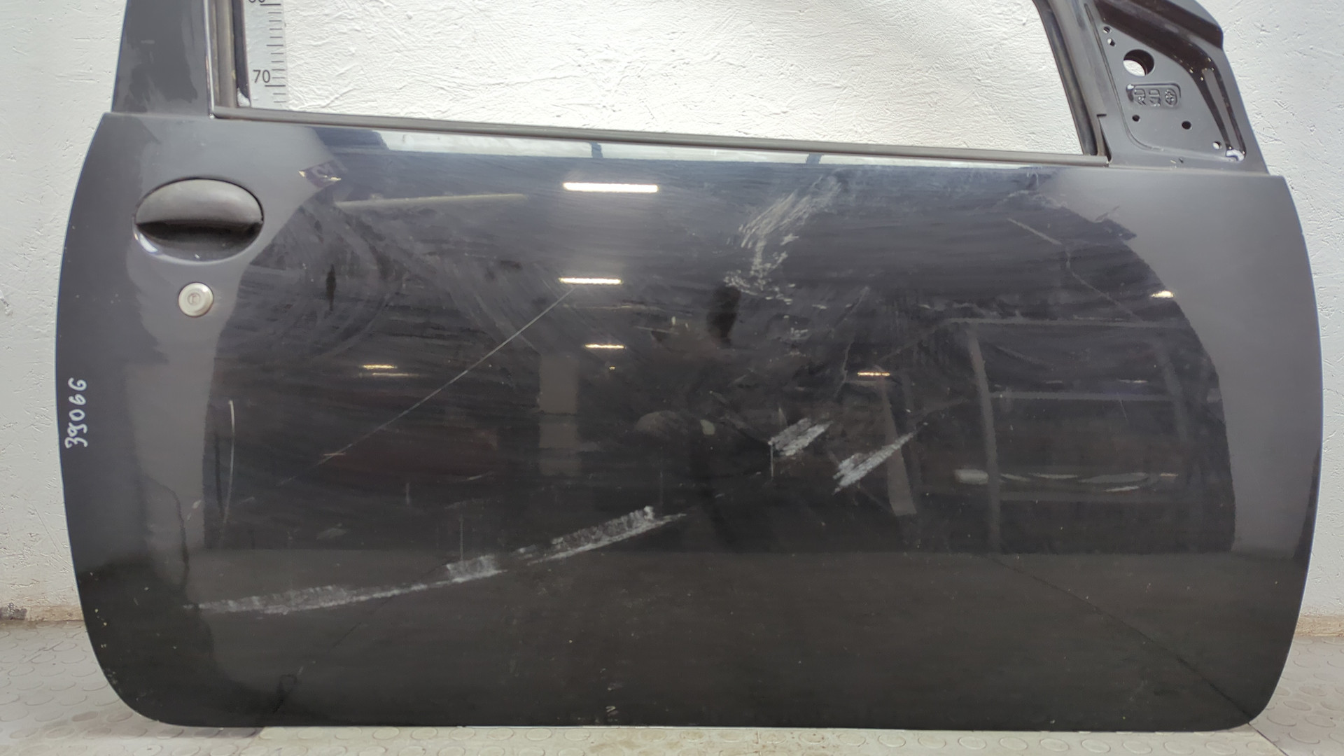 Дверь передняя правая