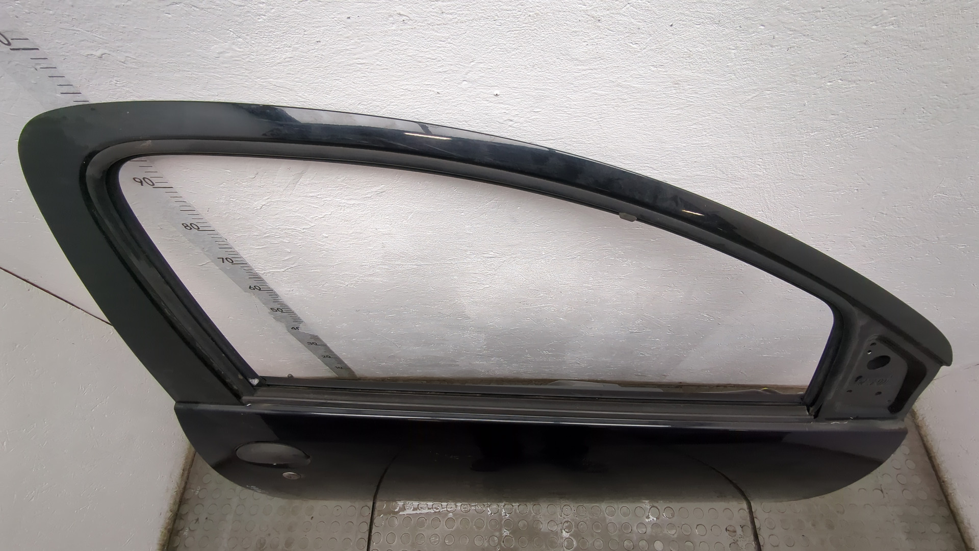 Дверь передняя правая