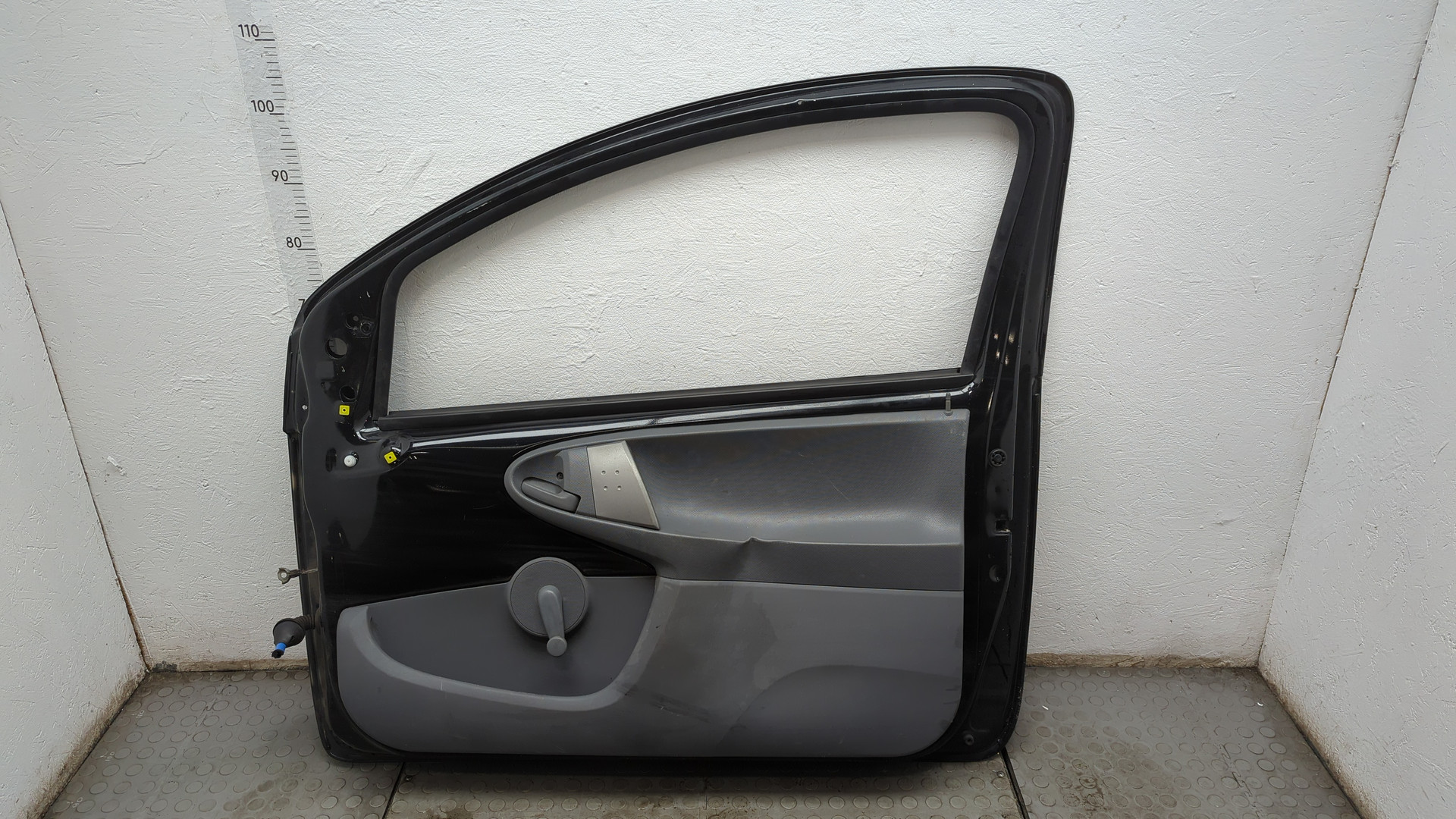 Дверь передняя правая