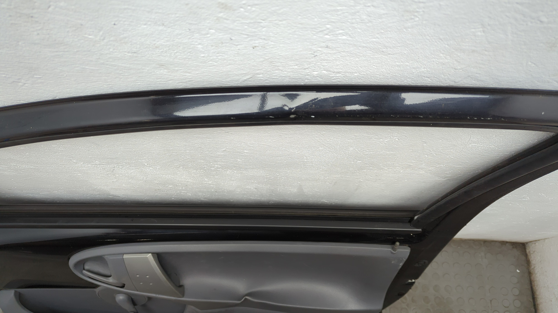 Дверь передняя правая