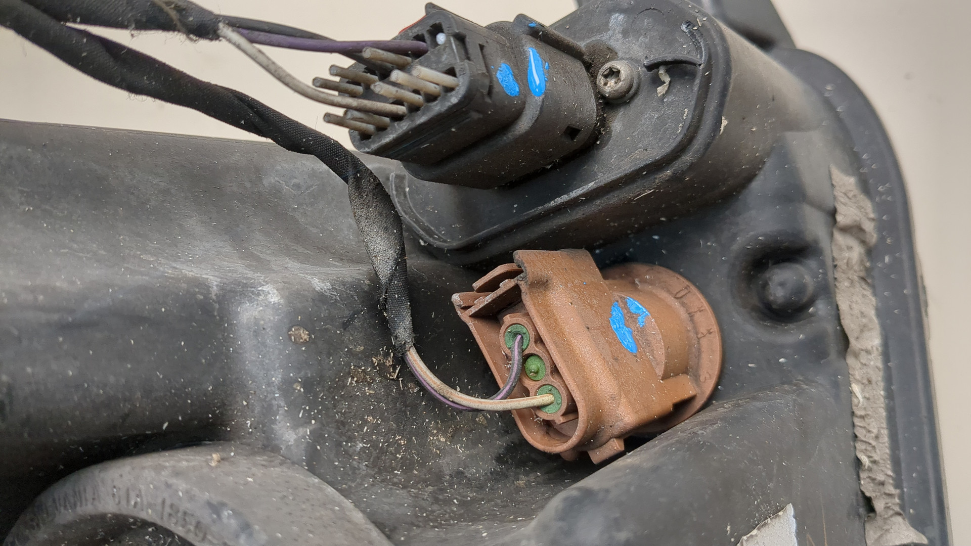 Фара правая