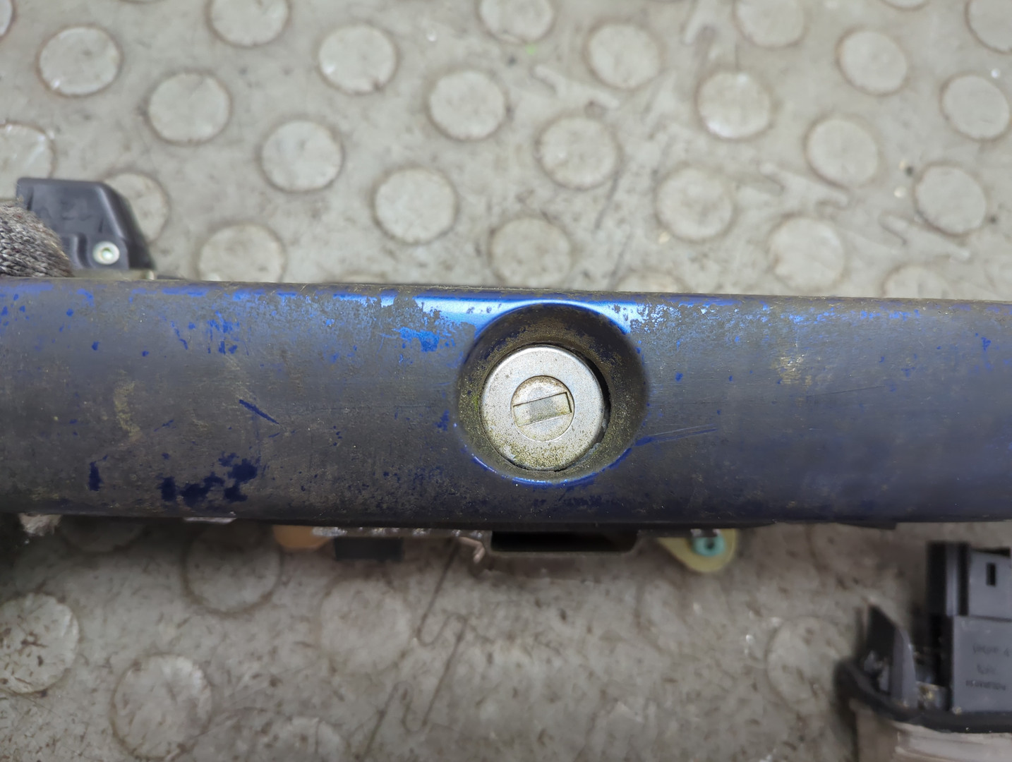 Фонарь подсветки номера