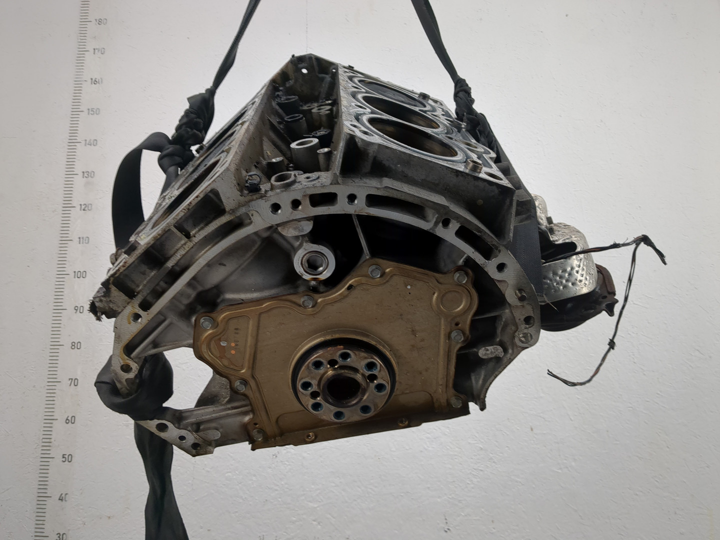 Блок двигателя