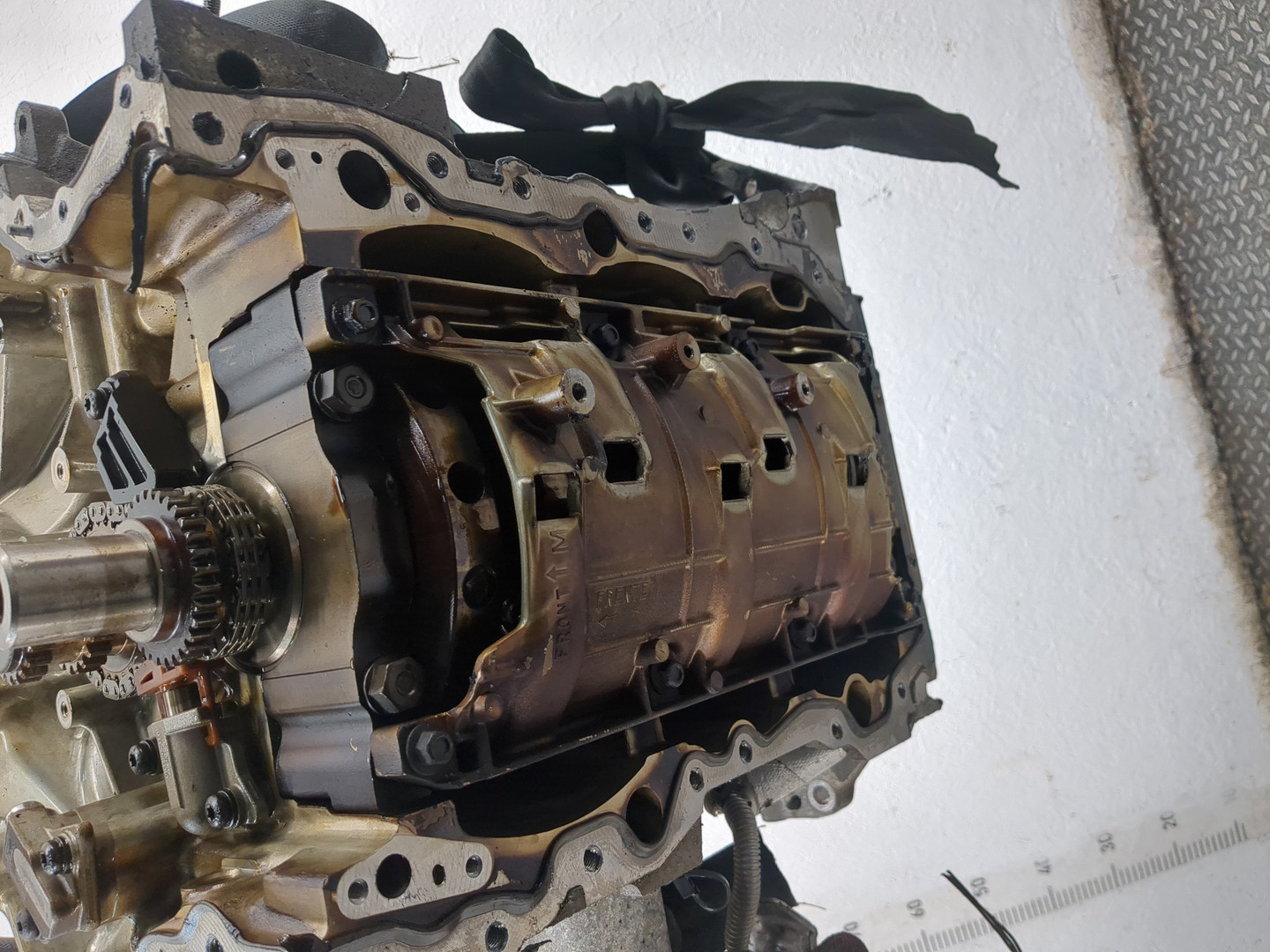 Блок двигателя