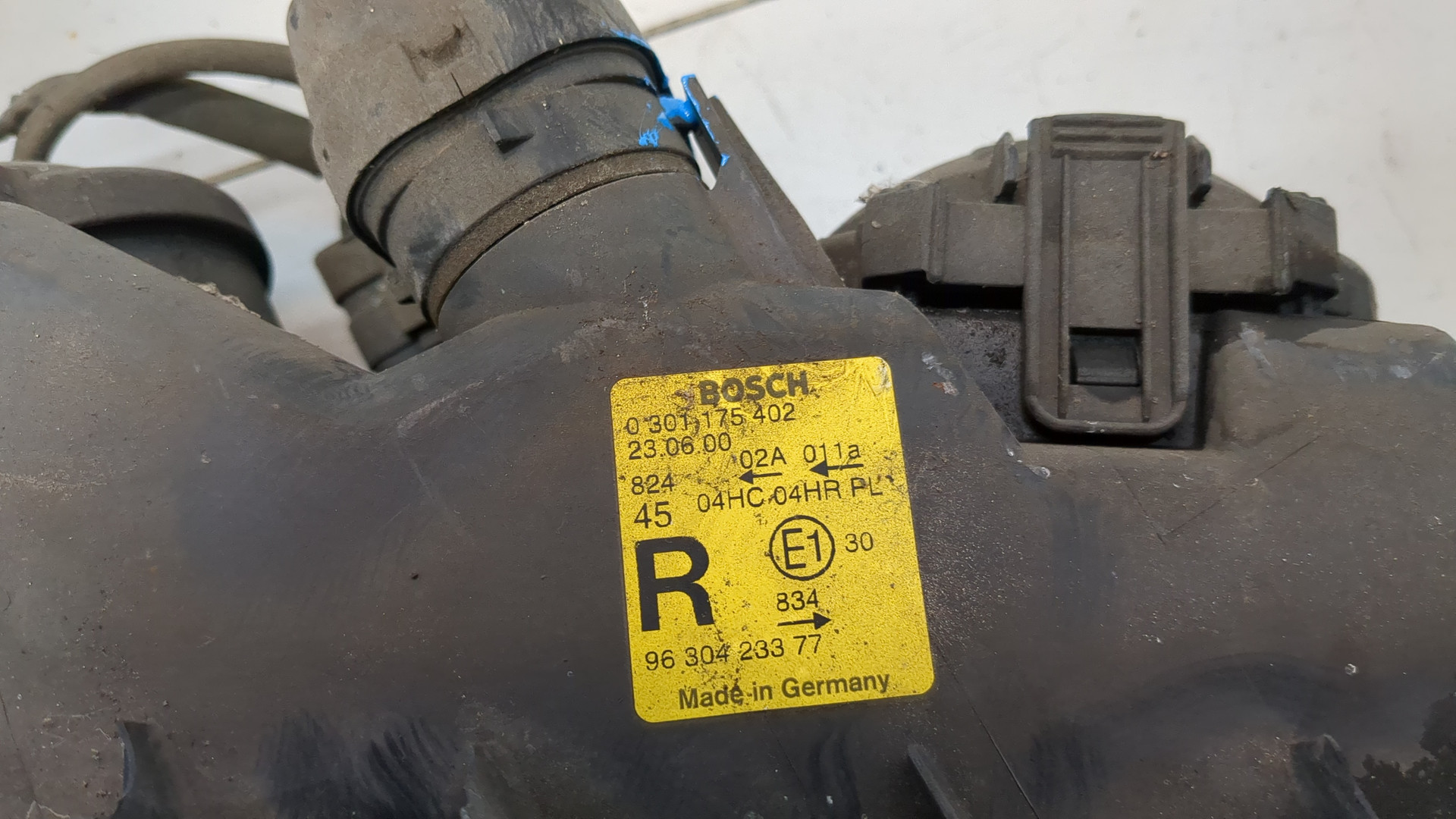 Фара правая