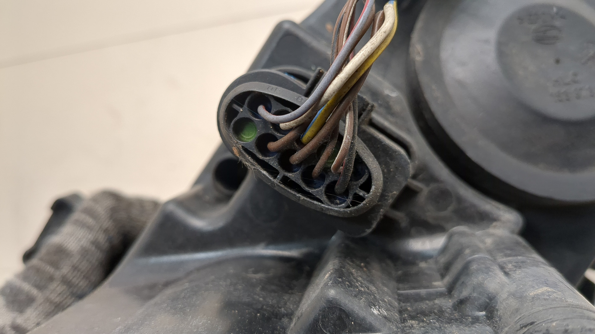 Фара правая