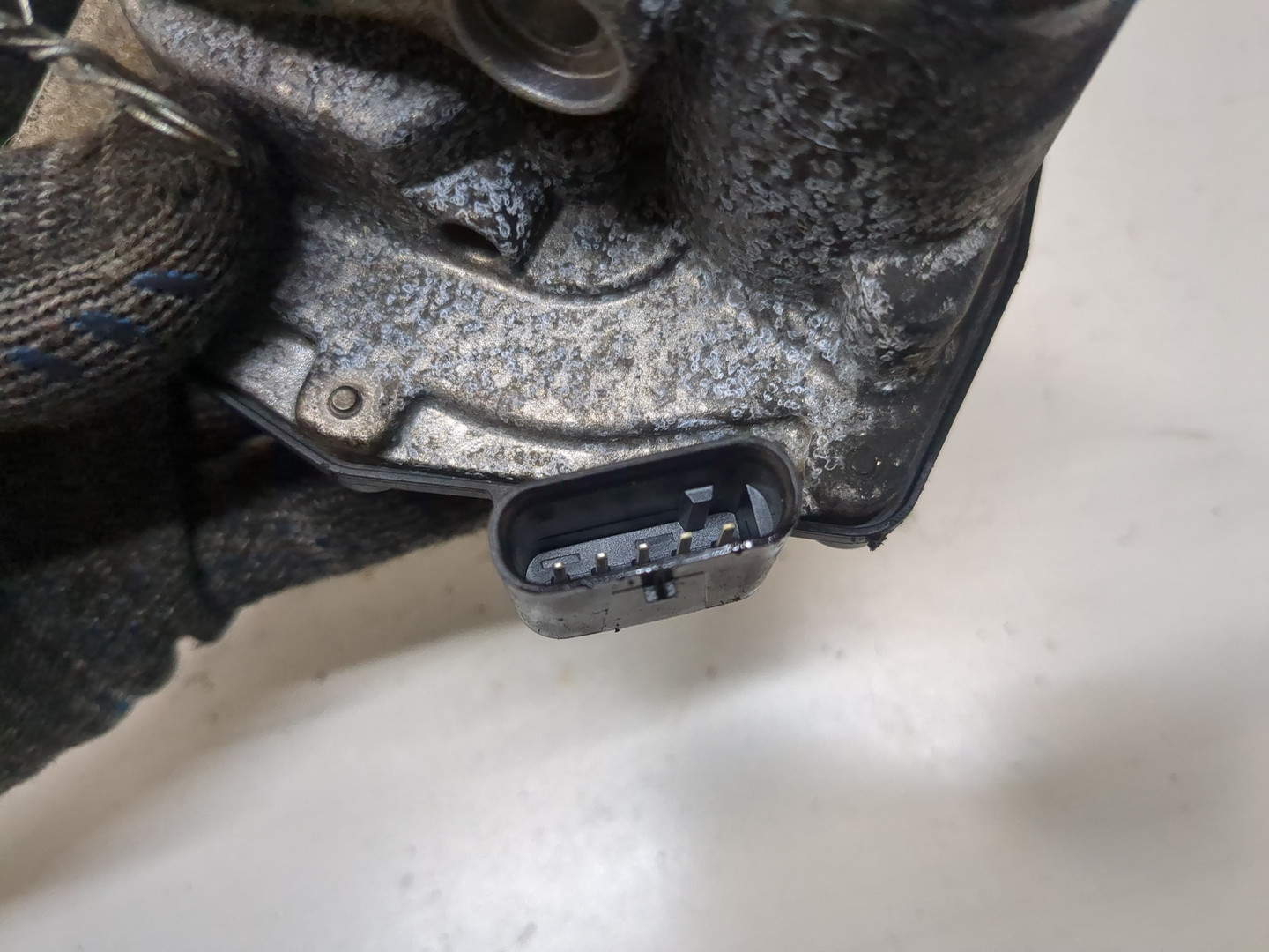 Заслонка дроссельная электрическая