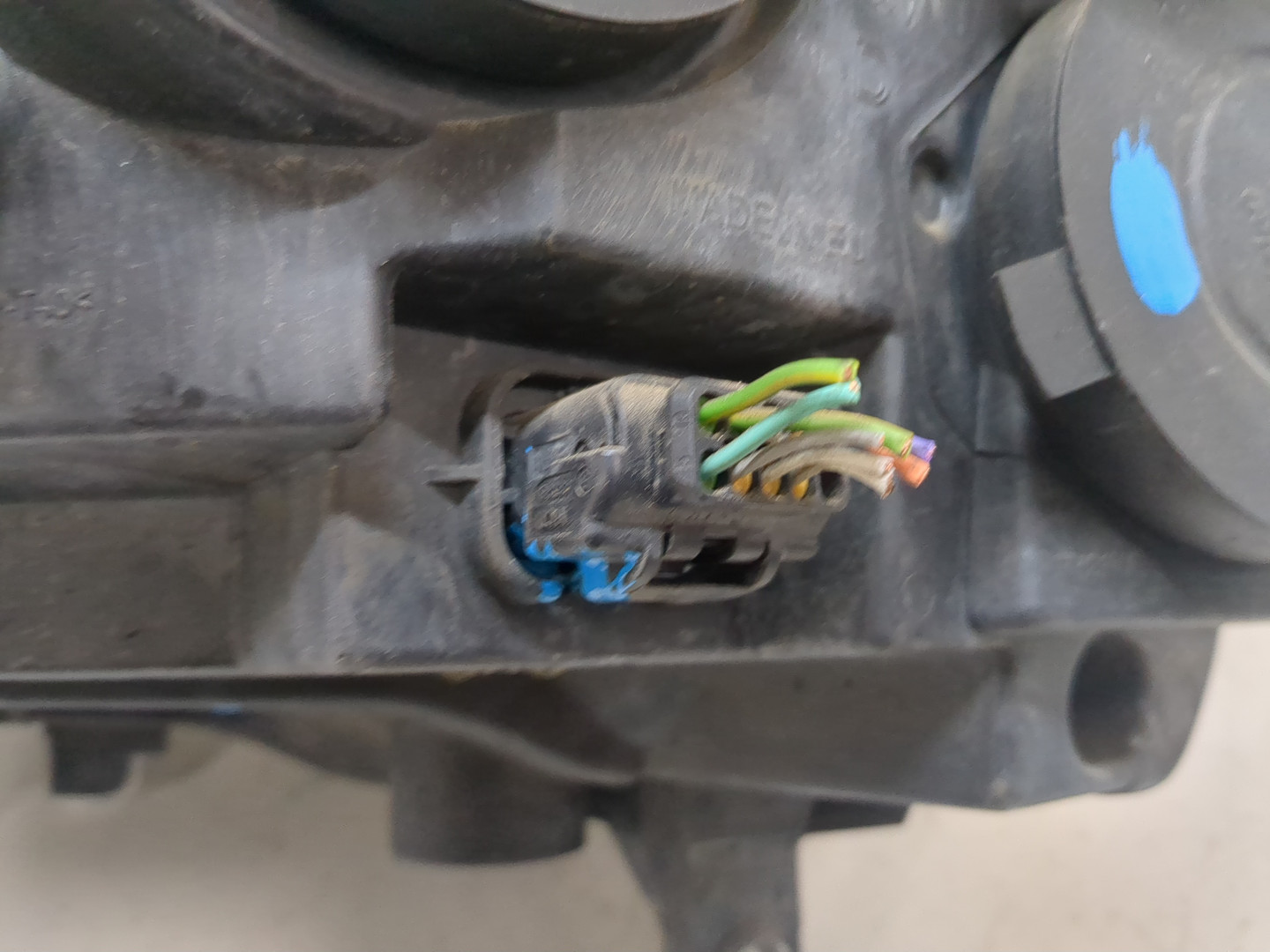 Фара правая