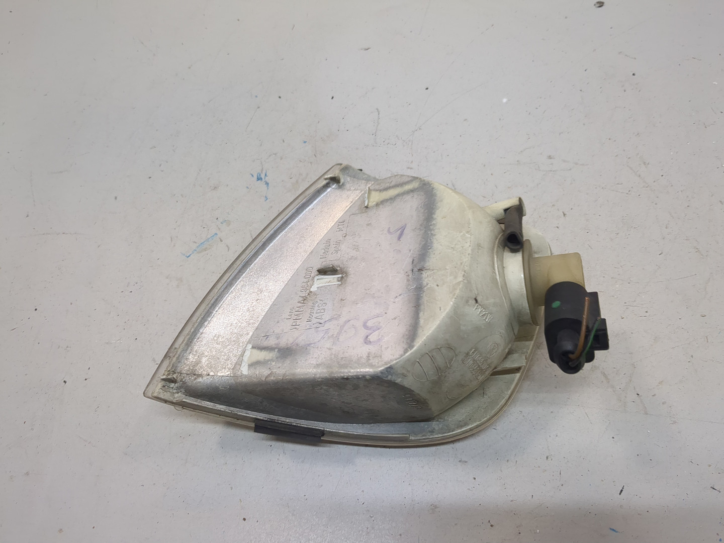 Повторитель на крыло правый