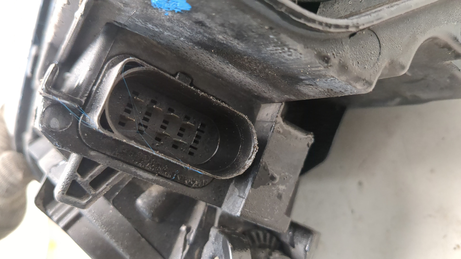 Фара правая