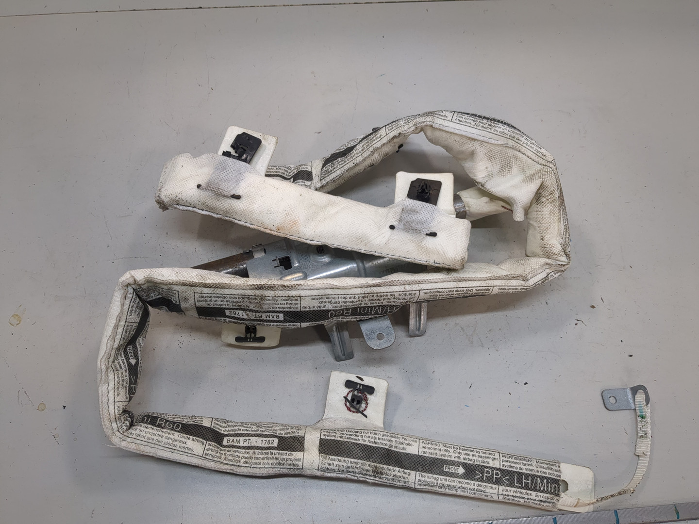 Подушка безопасности боковая (шторка)