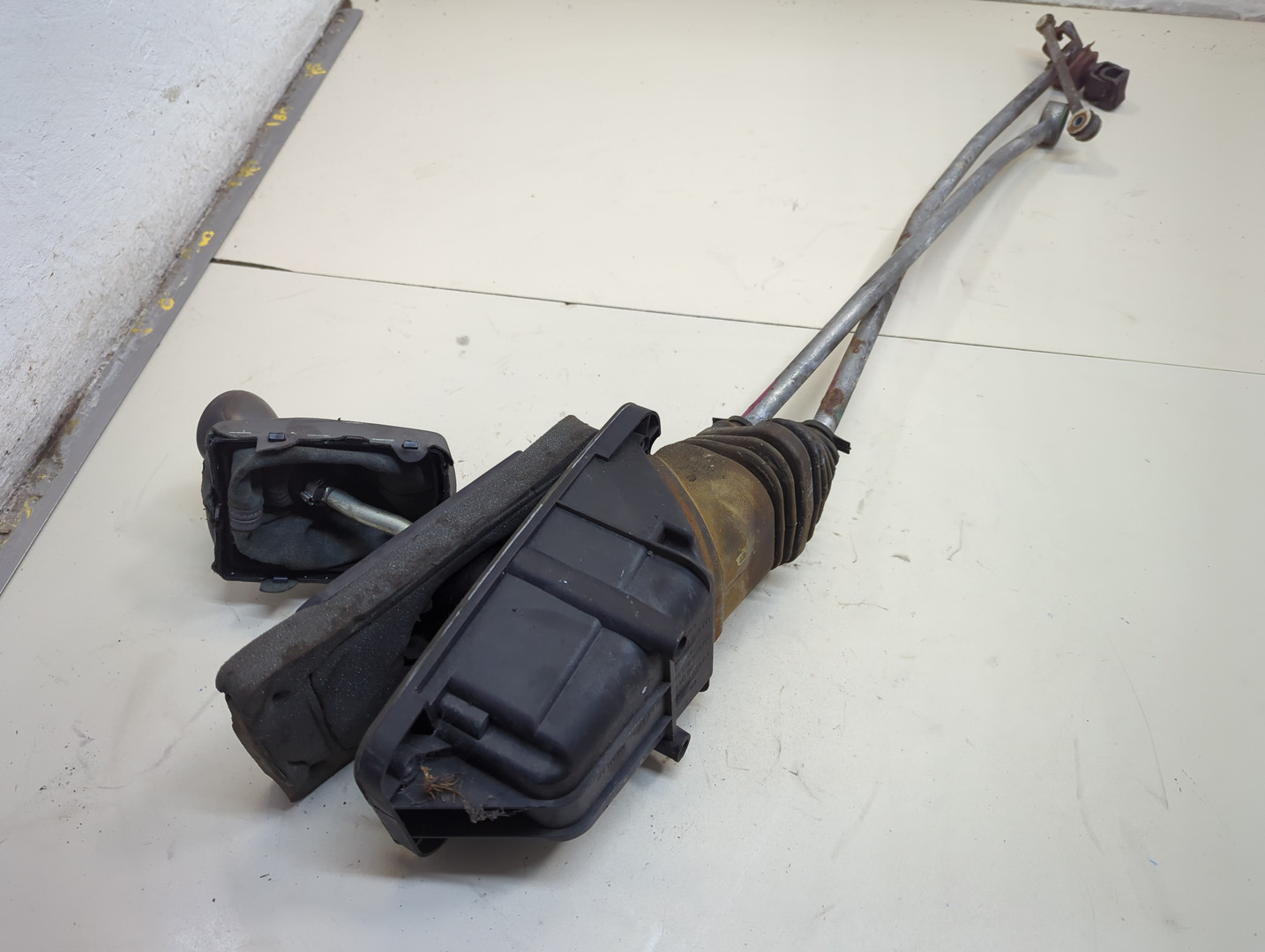 Кулиса МКПП / АКПП