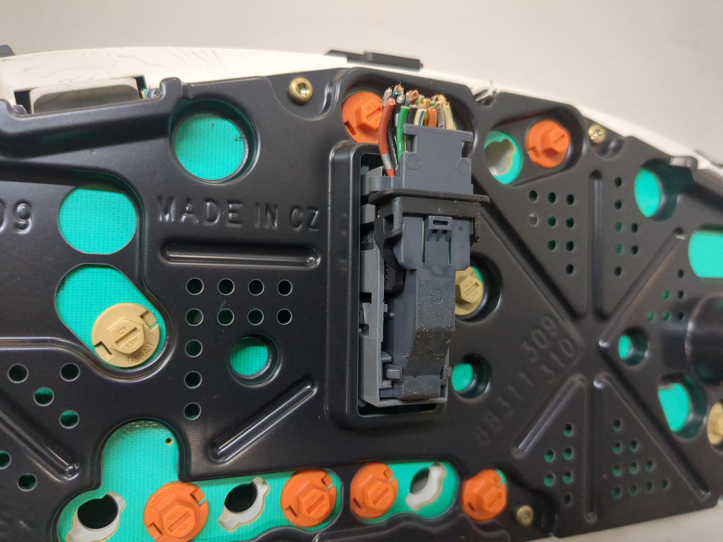 Панель приборов