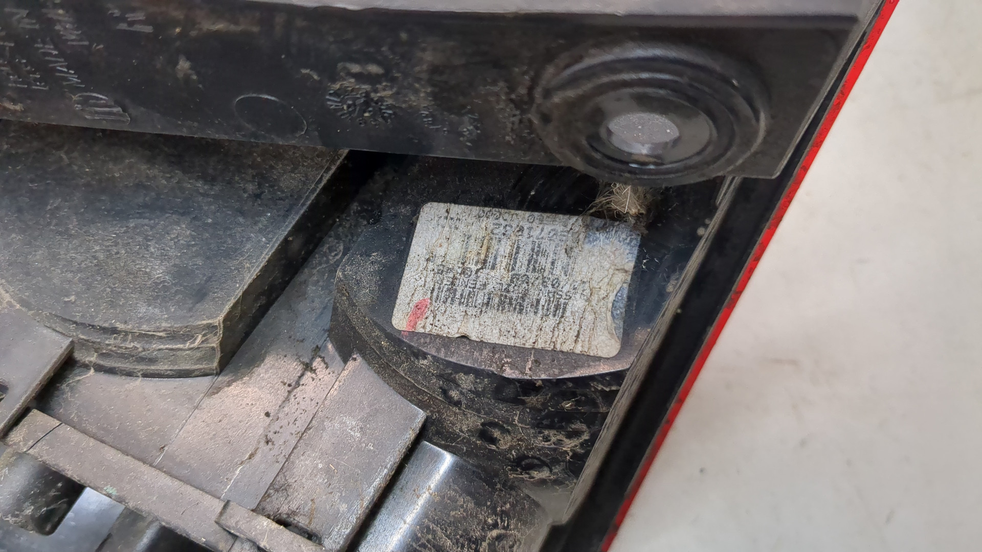 Фонарь задний правый