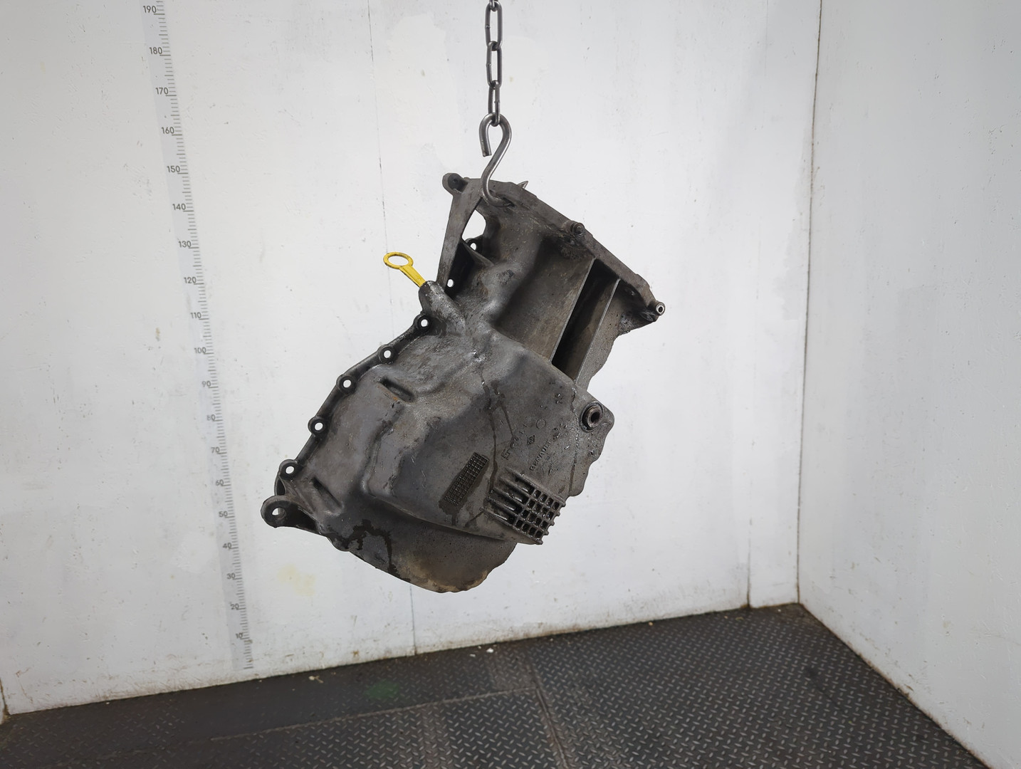 Поддон масляный двигателя (картер)