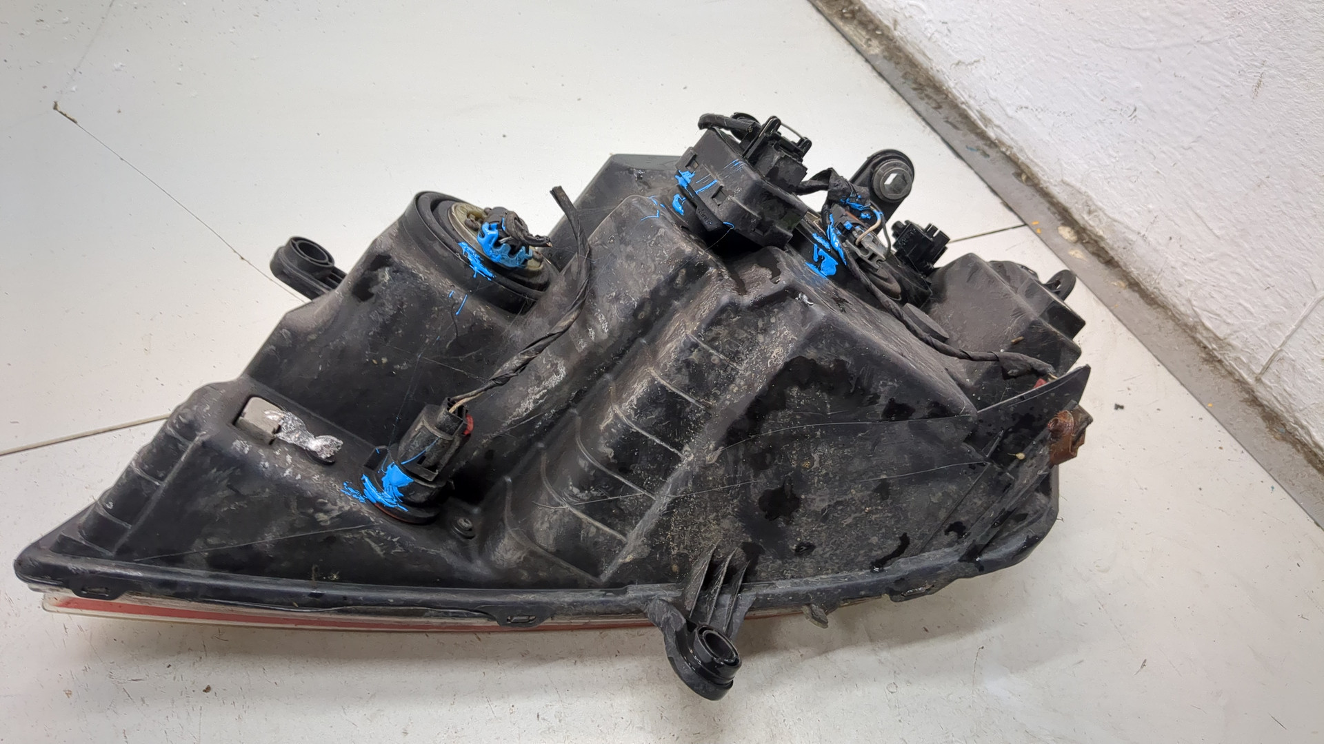 Фара правая