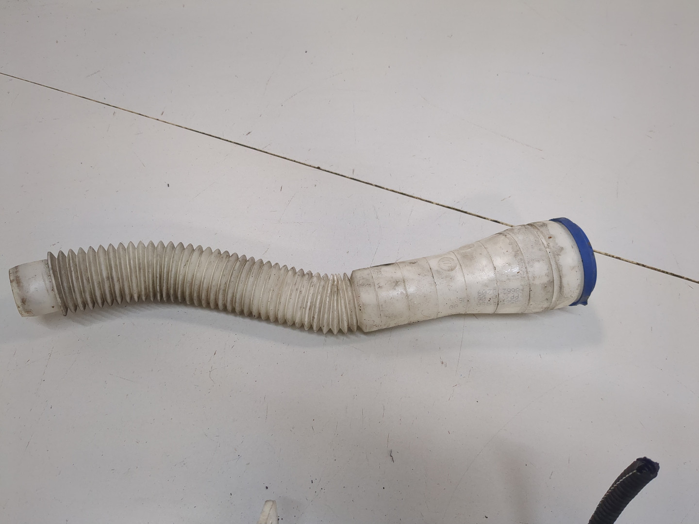 Бачок омывателя лобового стекла