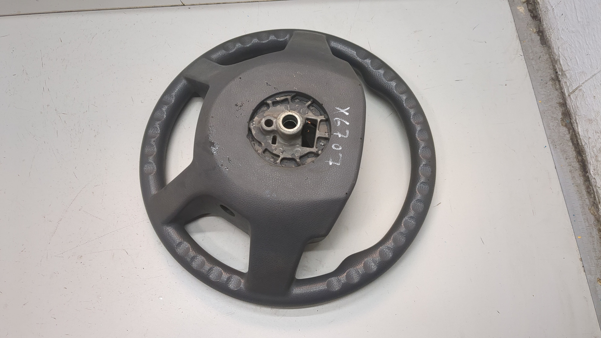 Рулевое колесо (руль)