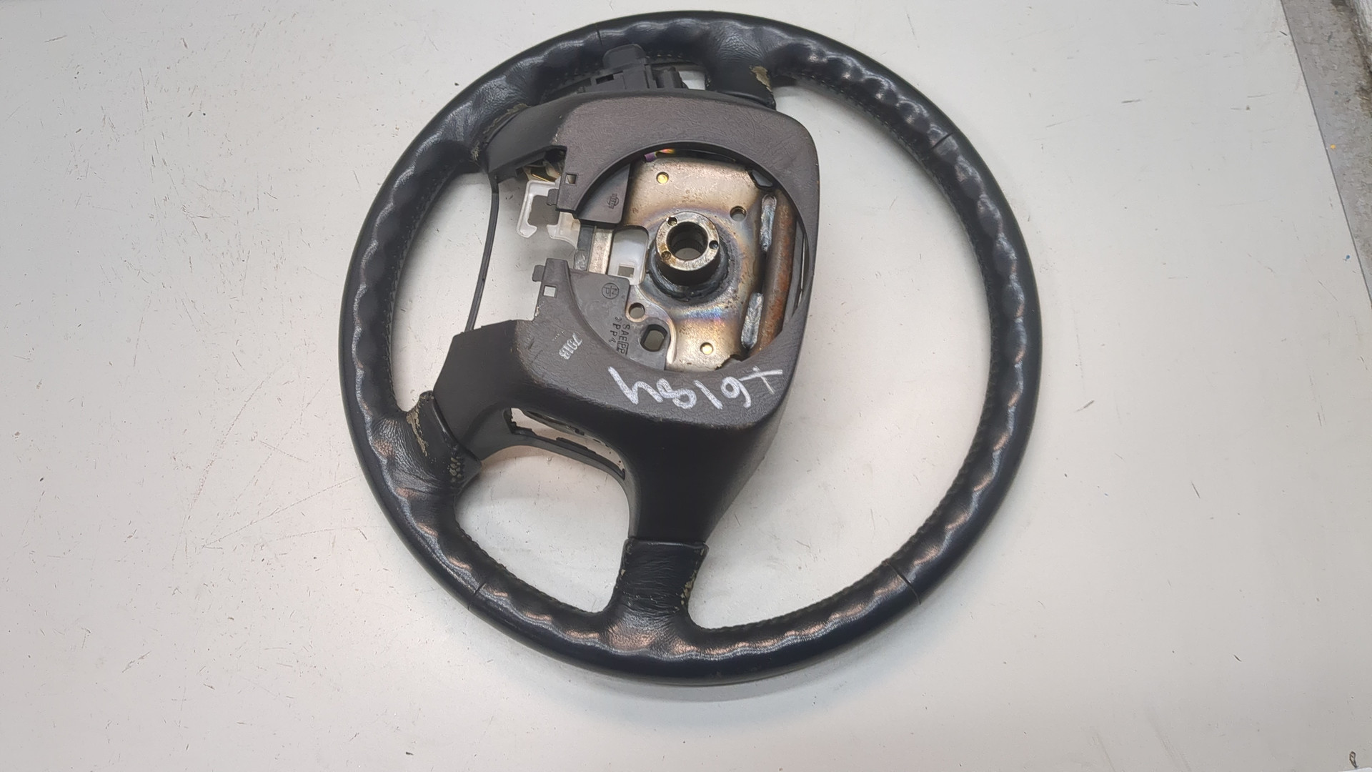 Рулевое колесо (руль)