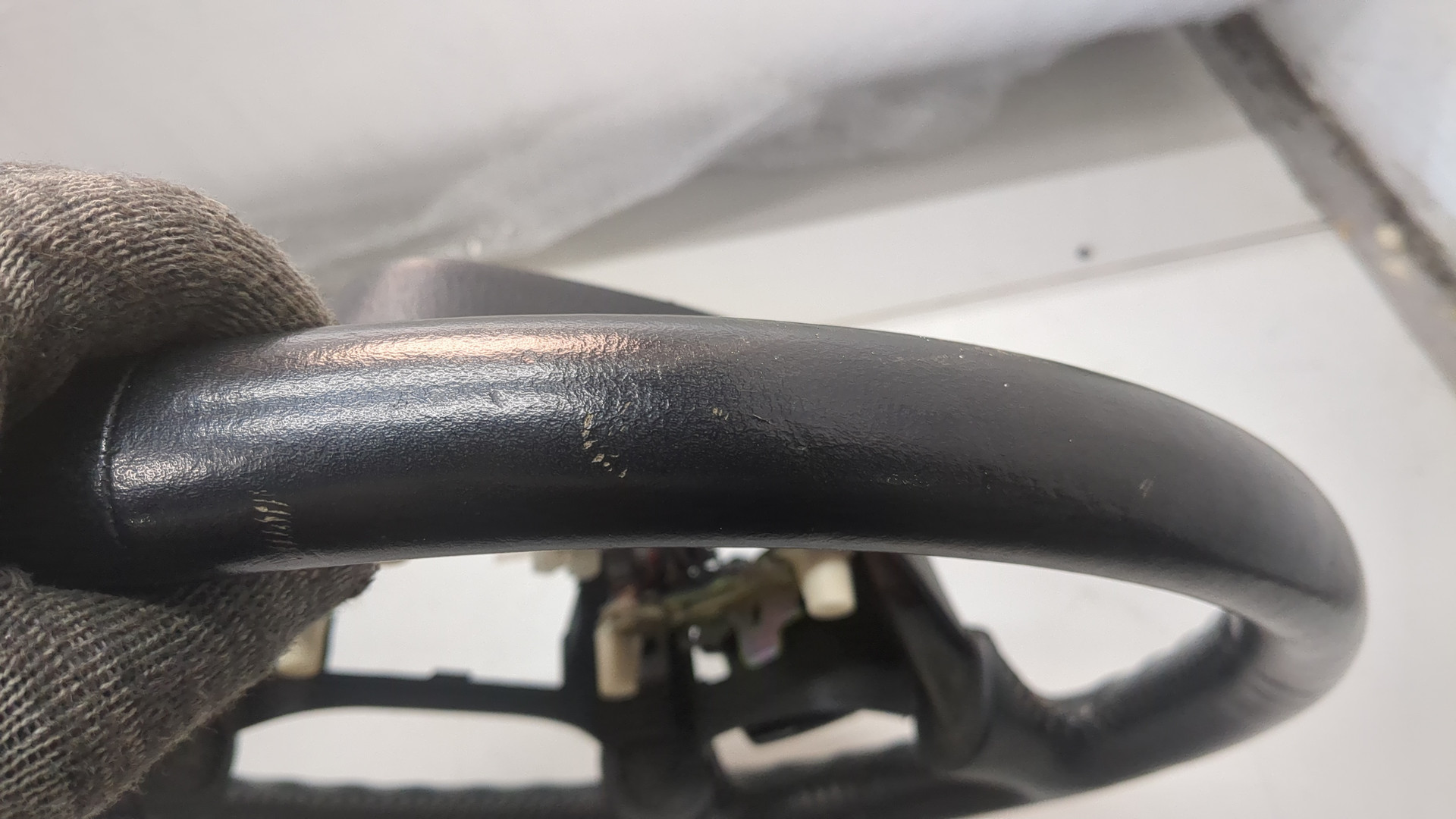 Рулевое колесо (руль)