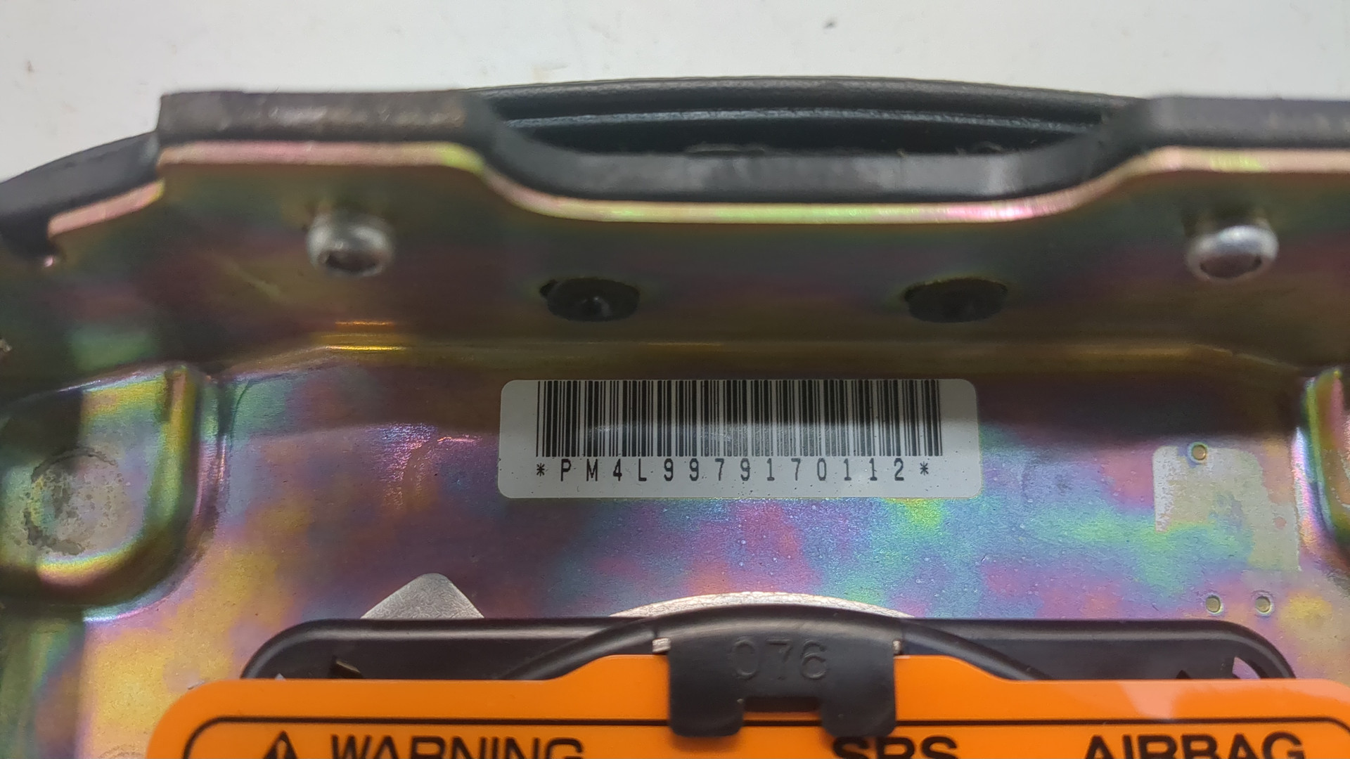 Подушка безопасности в рулевое колесо