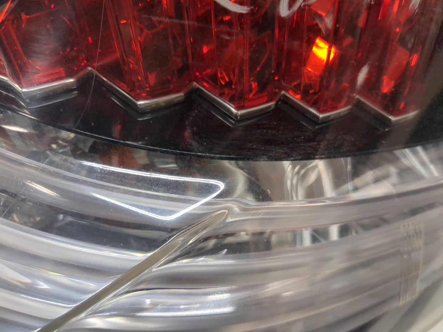 Фонарь задний левый