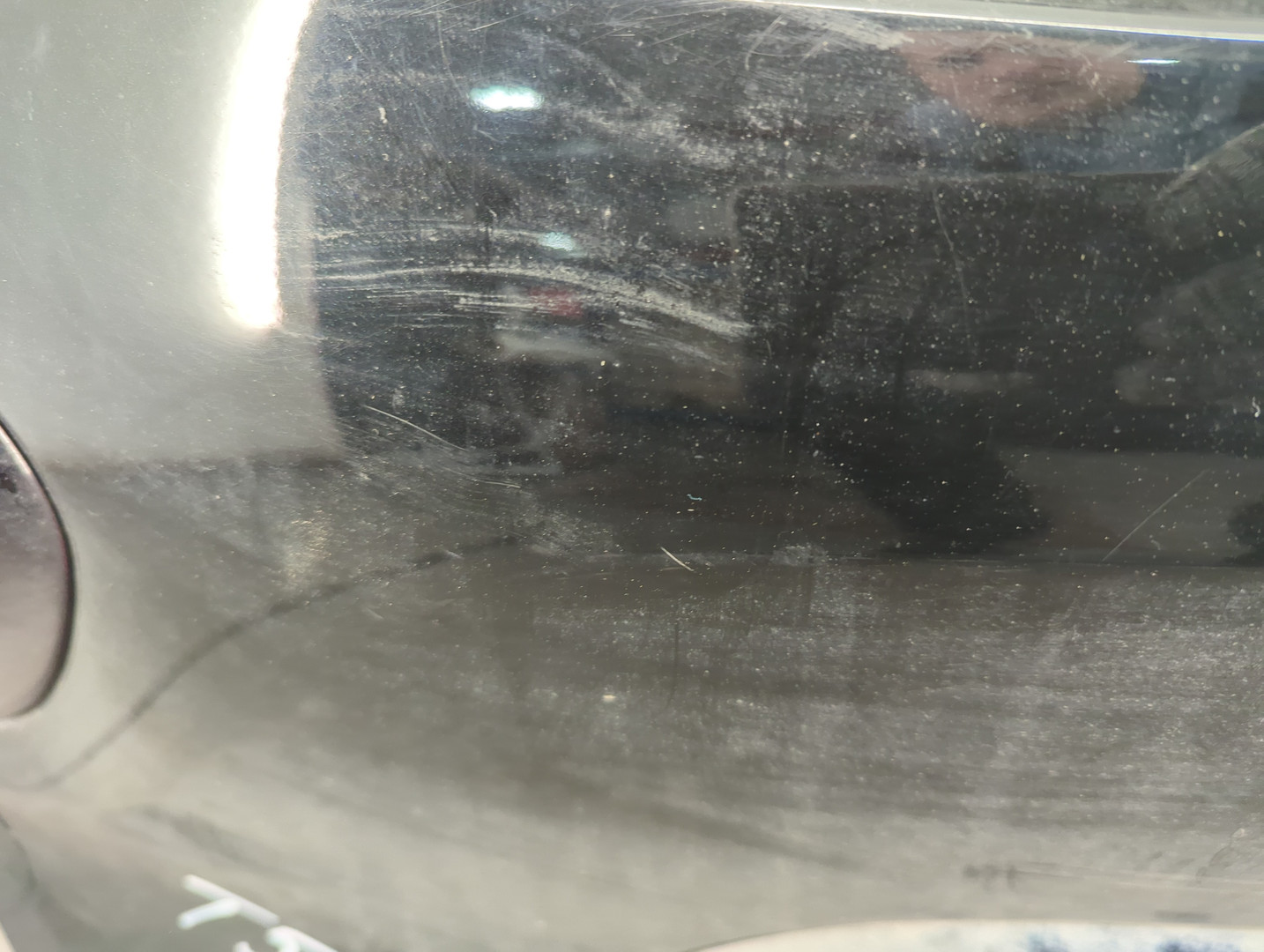 Дверь багажника