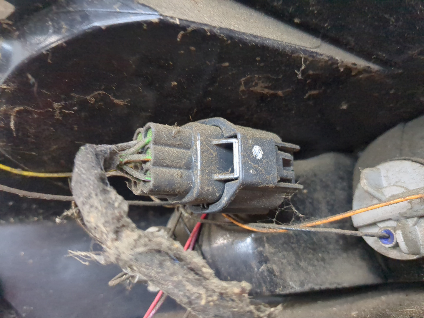 Фонарь задний правый