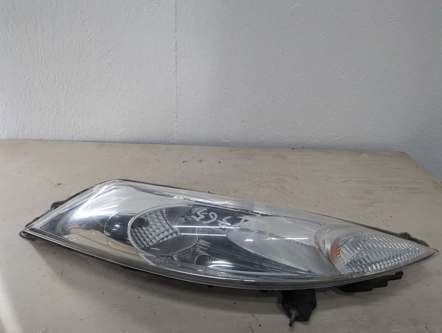 Фара дневного света правая (ходовые огни)