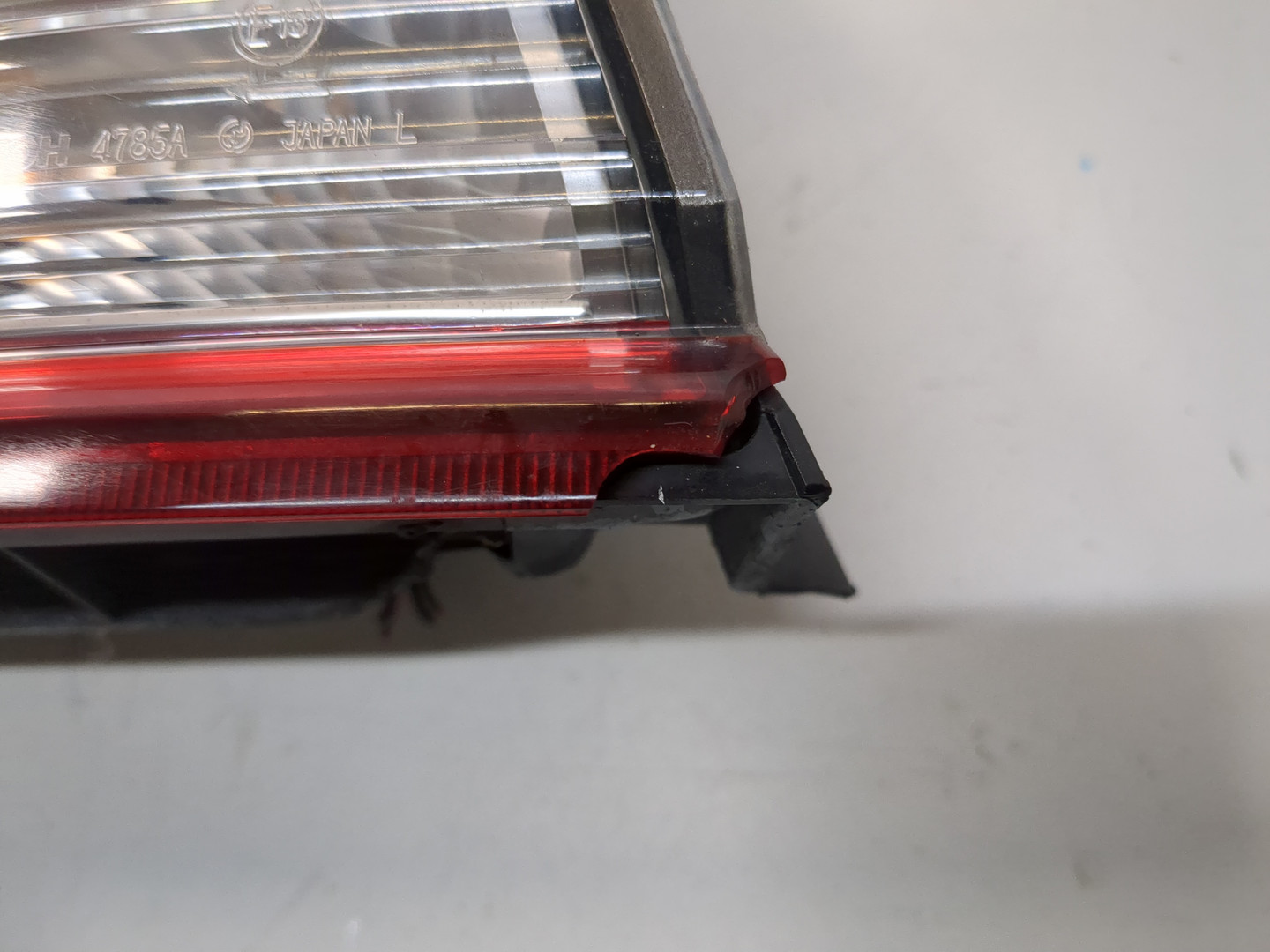 Фонарь задний левый