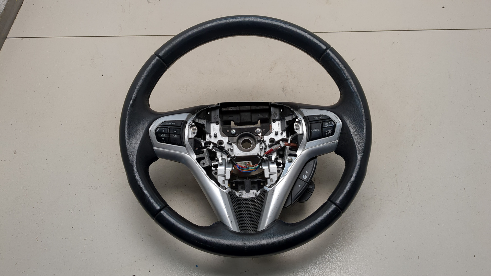 Рулевое колесо (руль)