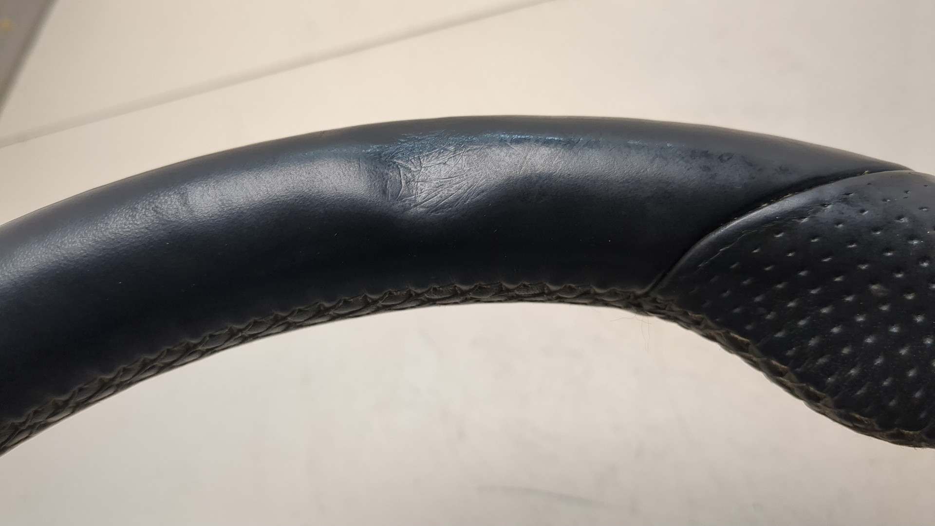 Рулевое колесо (руль)