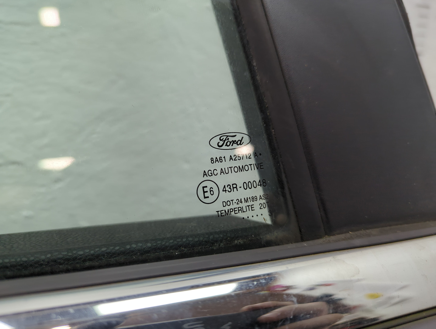 Дверь задняя правая