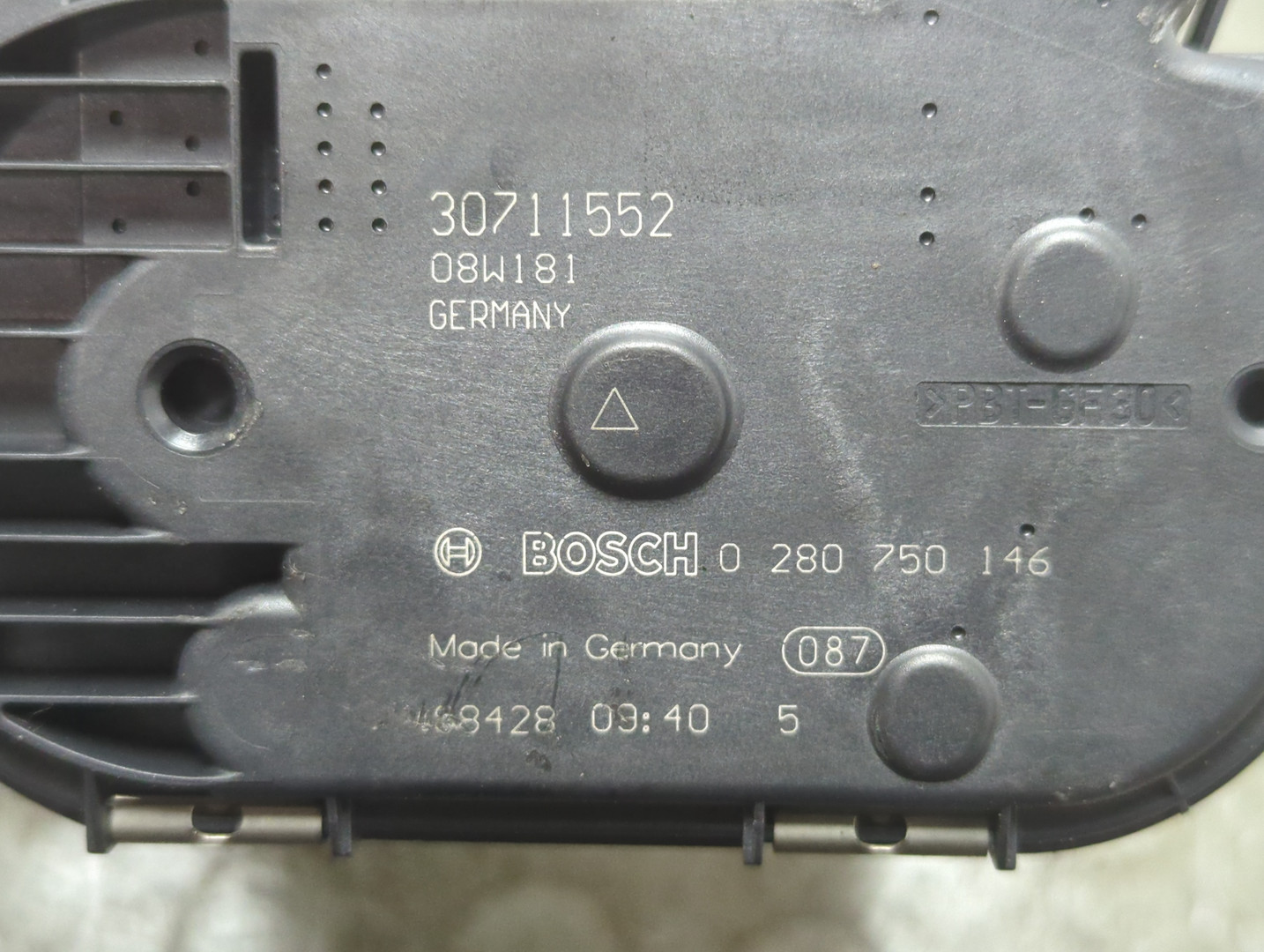 Заслонка дроссельная электрическая