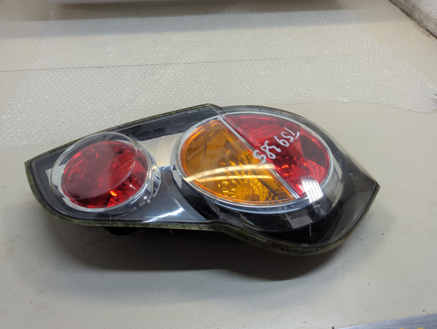 Фонарь задний правый