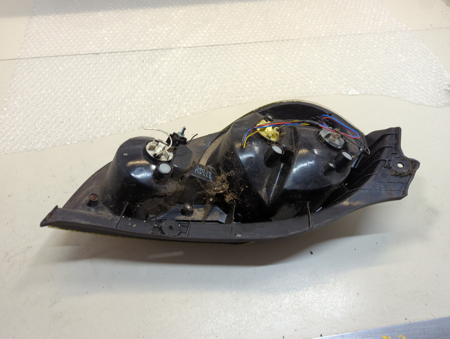 Фонарь задний правый