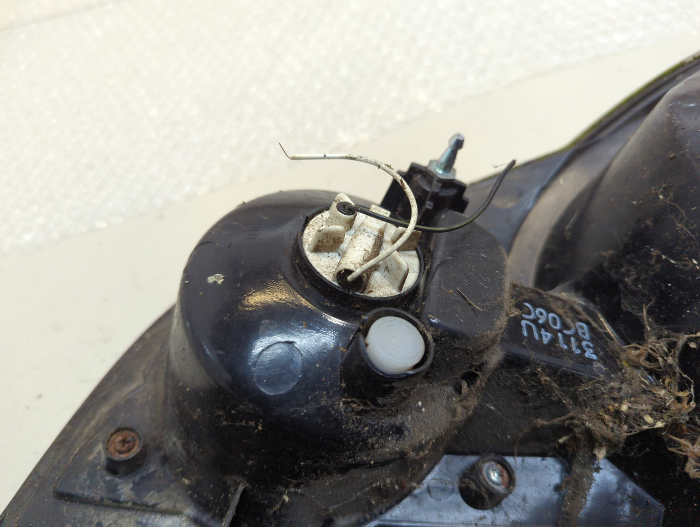 Фонарь задний правый