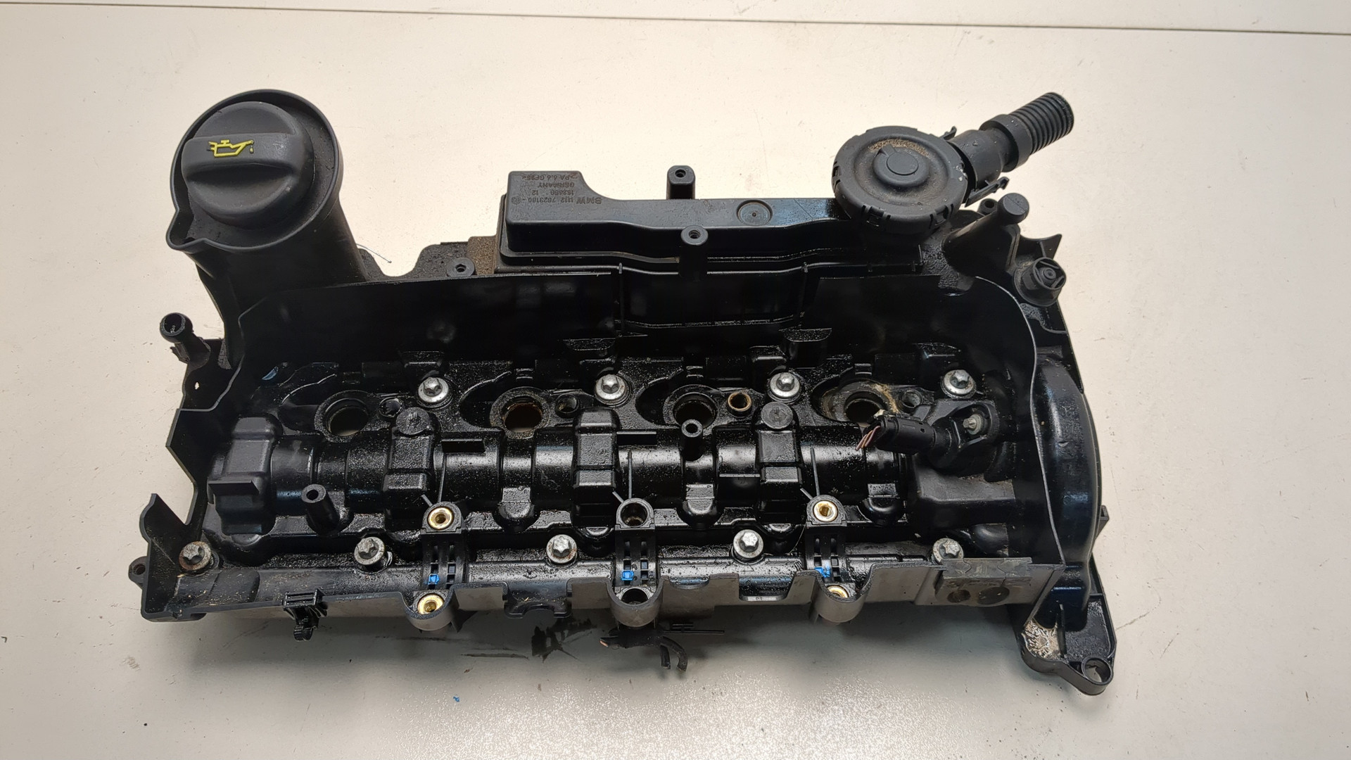 Крышка клапанная ГБЦ