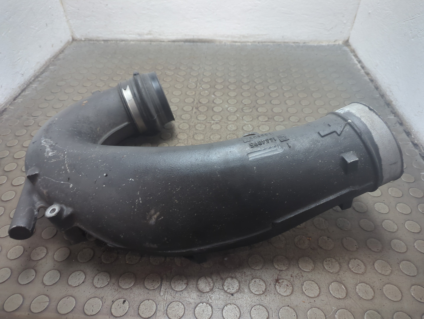 Патрубок интеркулера