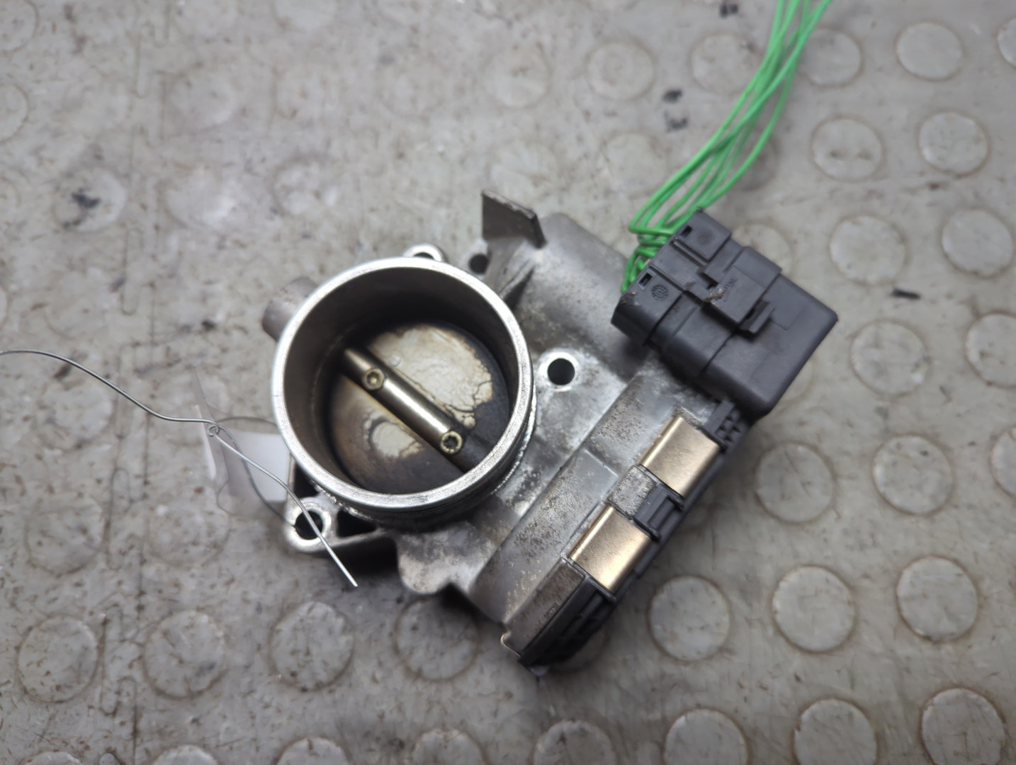 Заслонка дроссельная электрическая