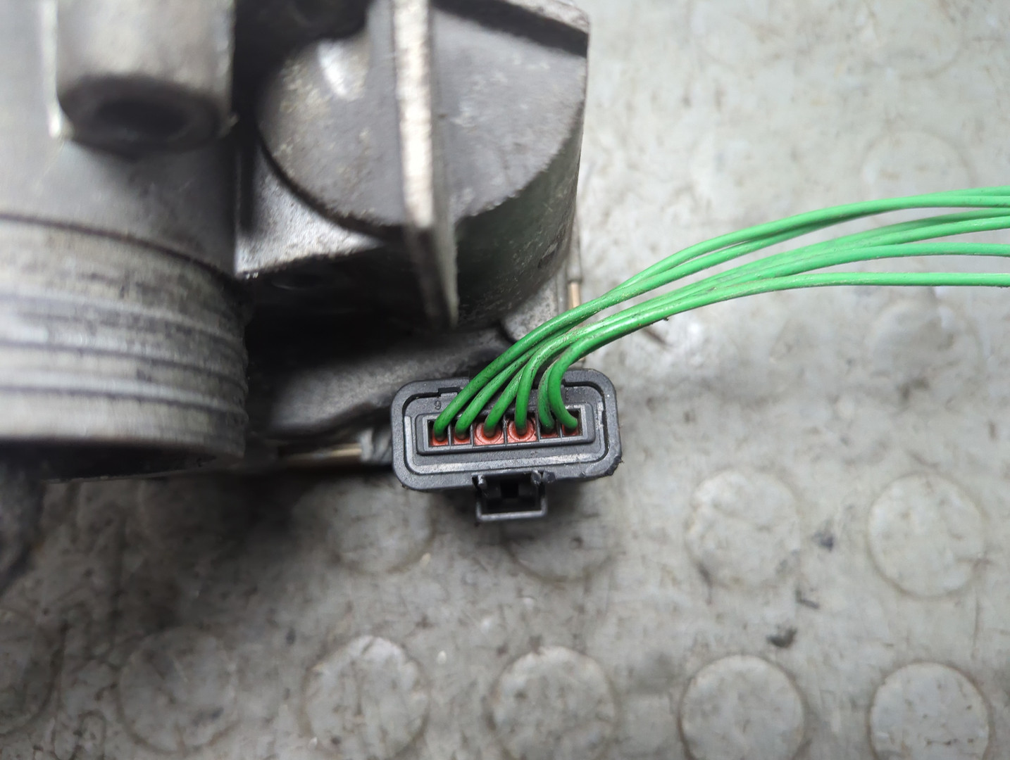 Заслонка дроссельная электрическая