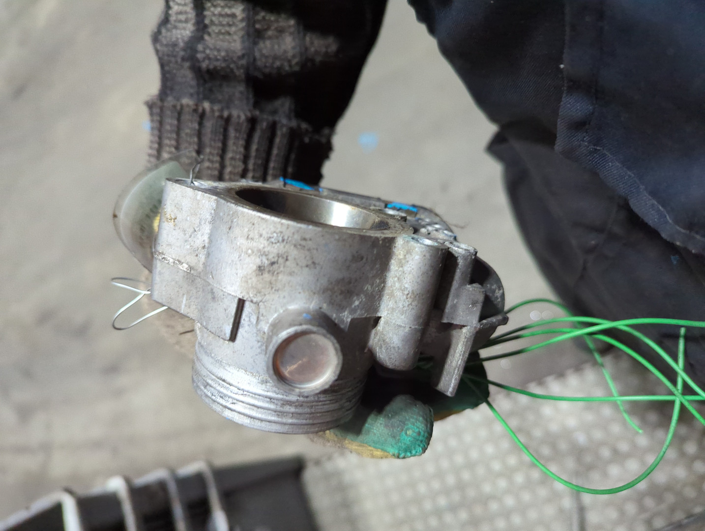 Заслонка дроссельная электрическая