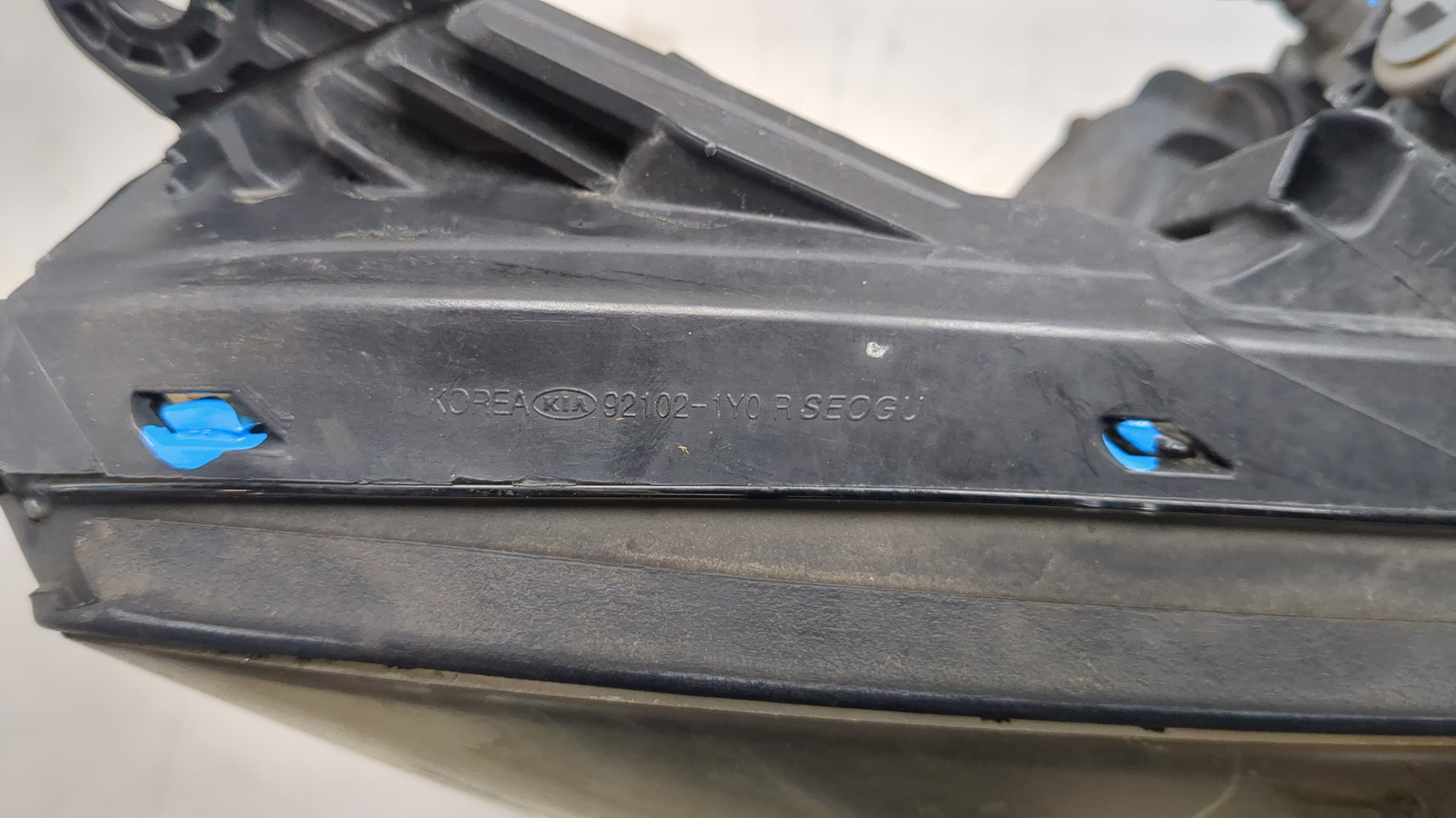 Фара правая