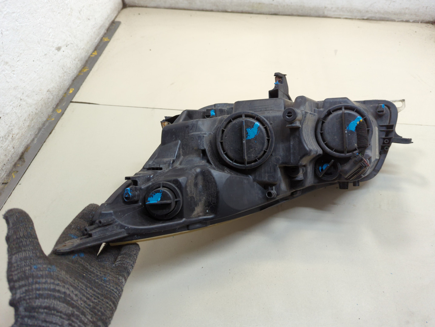 Фара правая